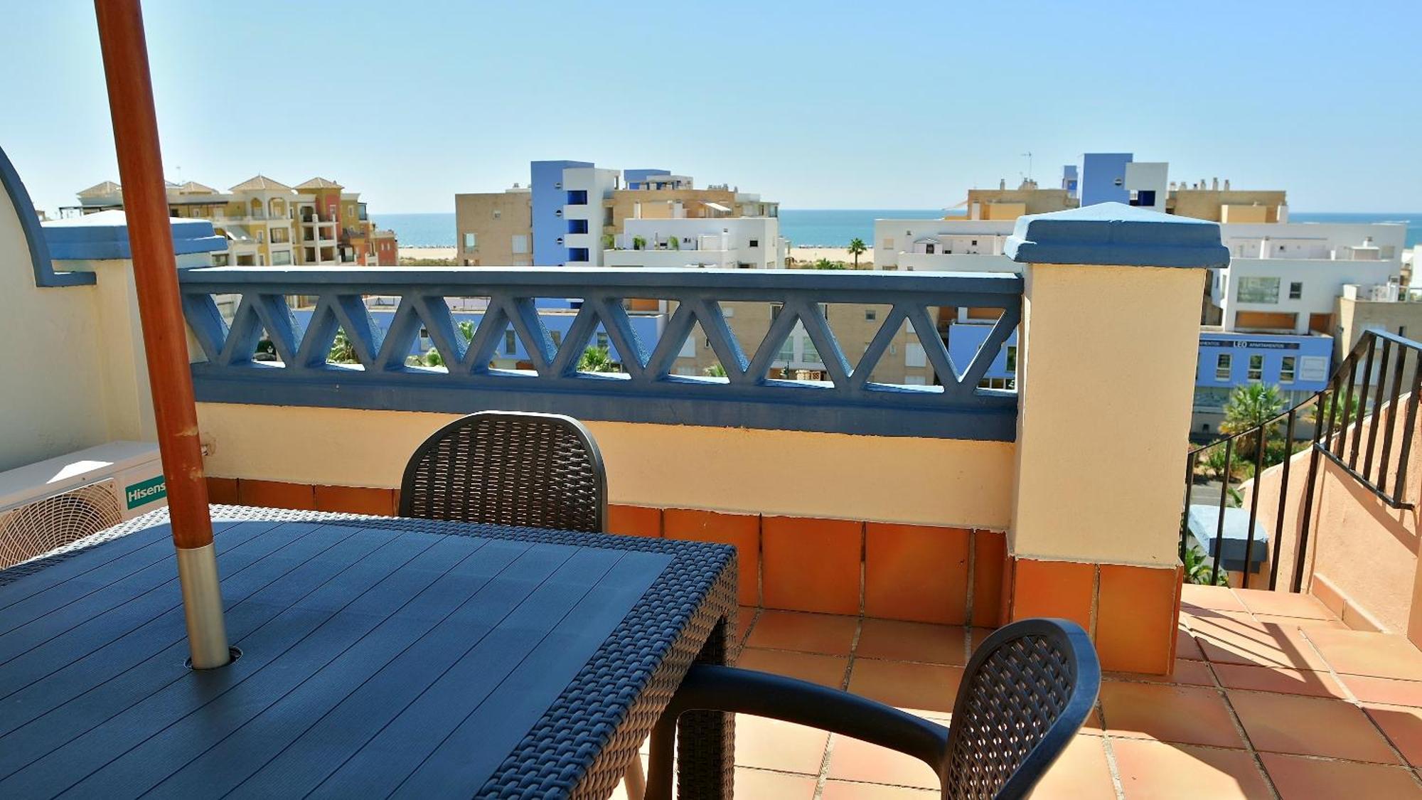 Marina Ii By H Apartment *